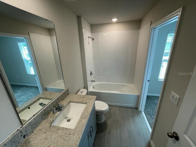 Building Photo - 407 Legacy Lp