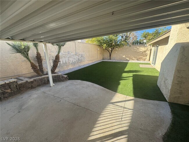 Building Photo - 4171 Victoria St