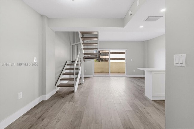 Building Photo - 300 NW 42nd Ave