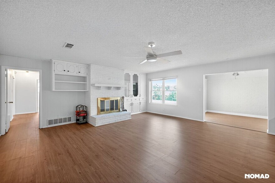 Building Photo - 3721 Lawndale Ave