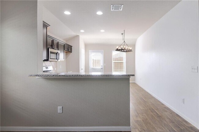 Building Photo - 3205 Tilmon Ln.