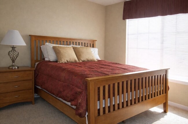 Building Photo - 4605 Hahns Peak Dr