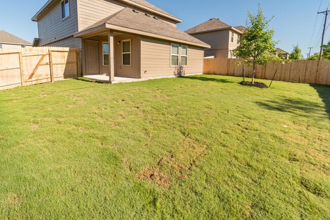 Building Photo - 5006 War Horse Dr