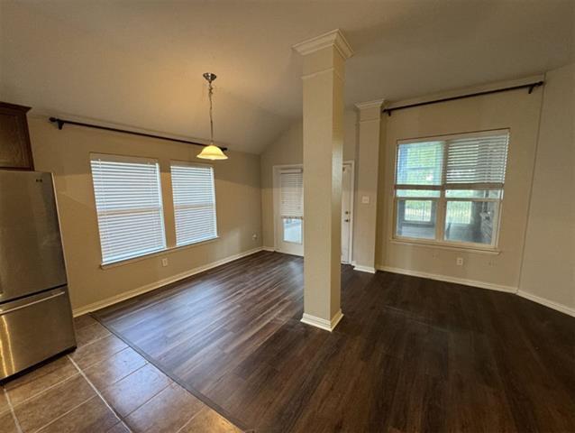 Building Photo - 336 Highland Ridge Dr