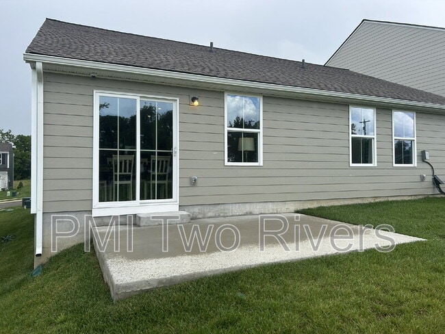 Building Photo - 313 Heritage Ave