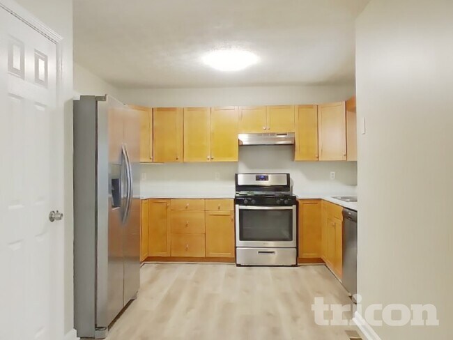 Building Photo - 220 Stevenson Trail