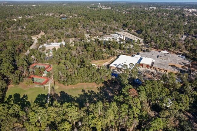 Building Photo - 2016 Royal Oak Pl