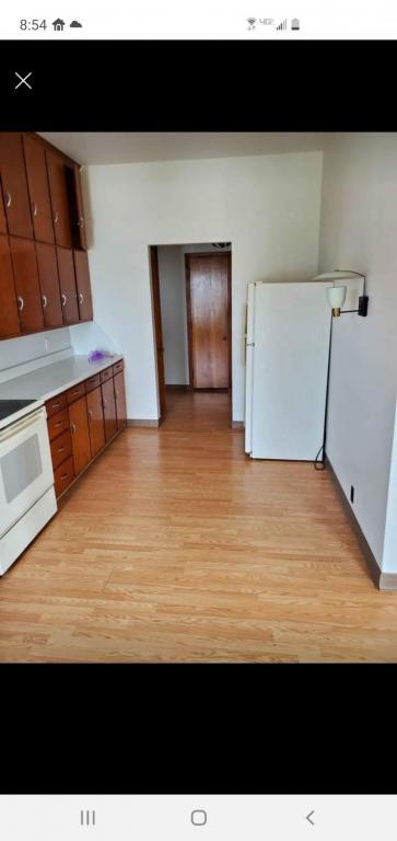 Building Photo - 315 1/2 W High St