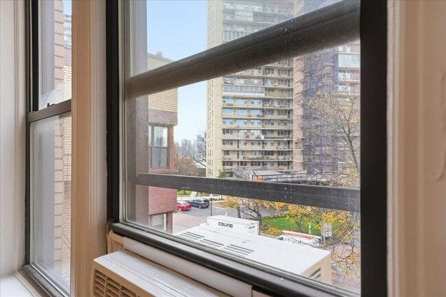 Building Photo - 6035 JFK Blvd E