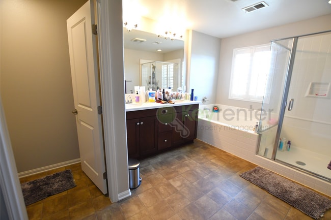 Building Photo - Chula Vista, Seaview Terrace Community | C...