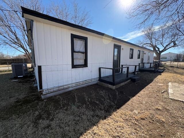 Building Photo - 1701 SW Jefferson Ave