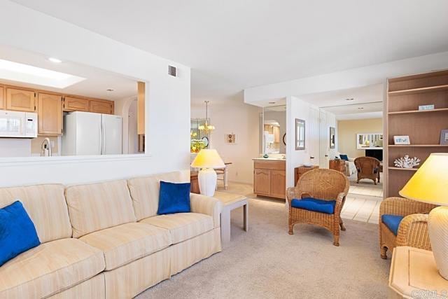 Building Photo - 7757 Eads Ave