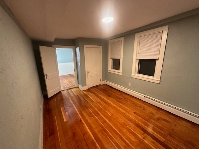 Building Photo - 4 Church St