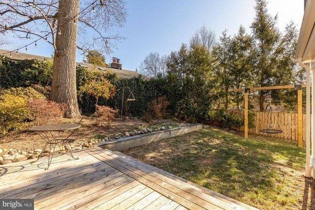 Building Photo - 4105 17th St NW