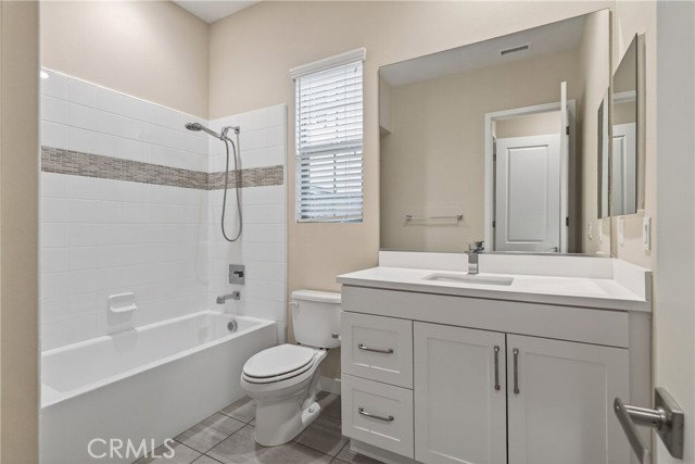Building Photo - 755 E Orange Blossom Wy
