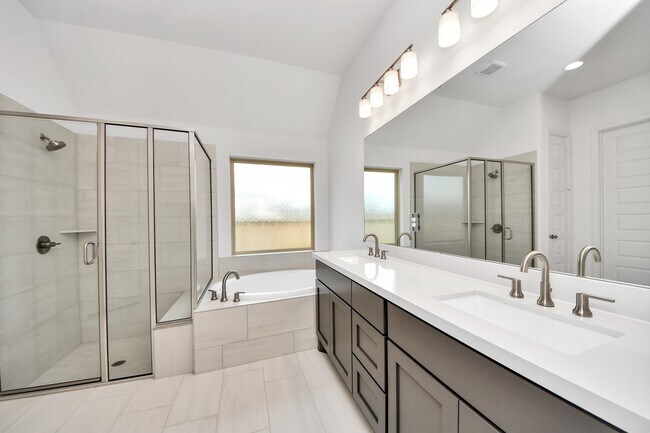 Building Photo - 2719 Country Ln