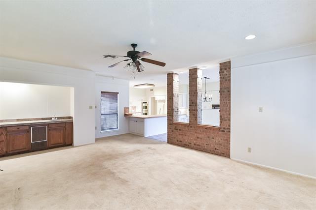 Building Photo - 3604 Lake Champlain Dr