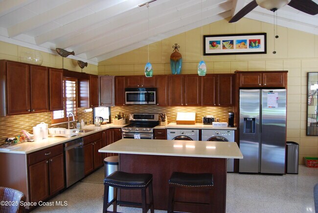 Building Photo - 4285 Randon Ln