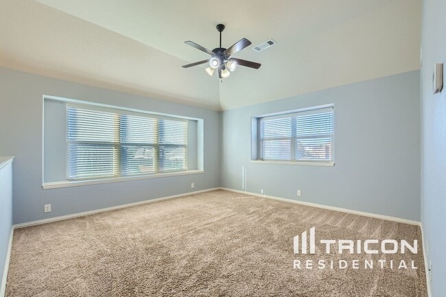 Building Photo - 5453 Red Rose Trail