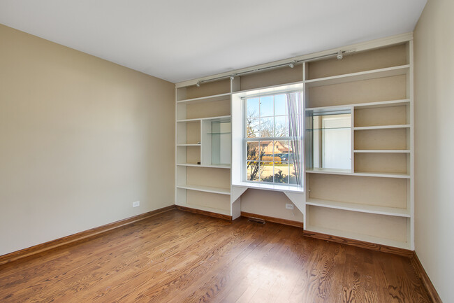 Building Photo - 1141 Auburn Ln