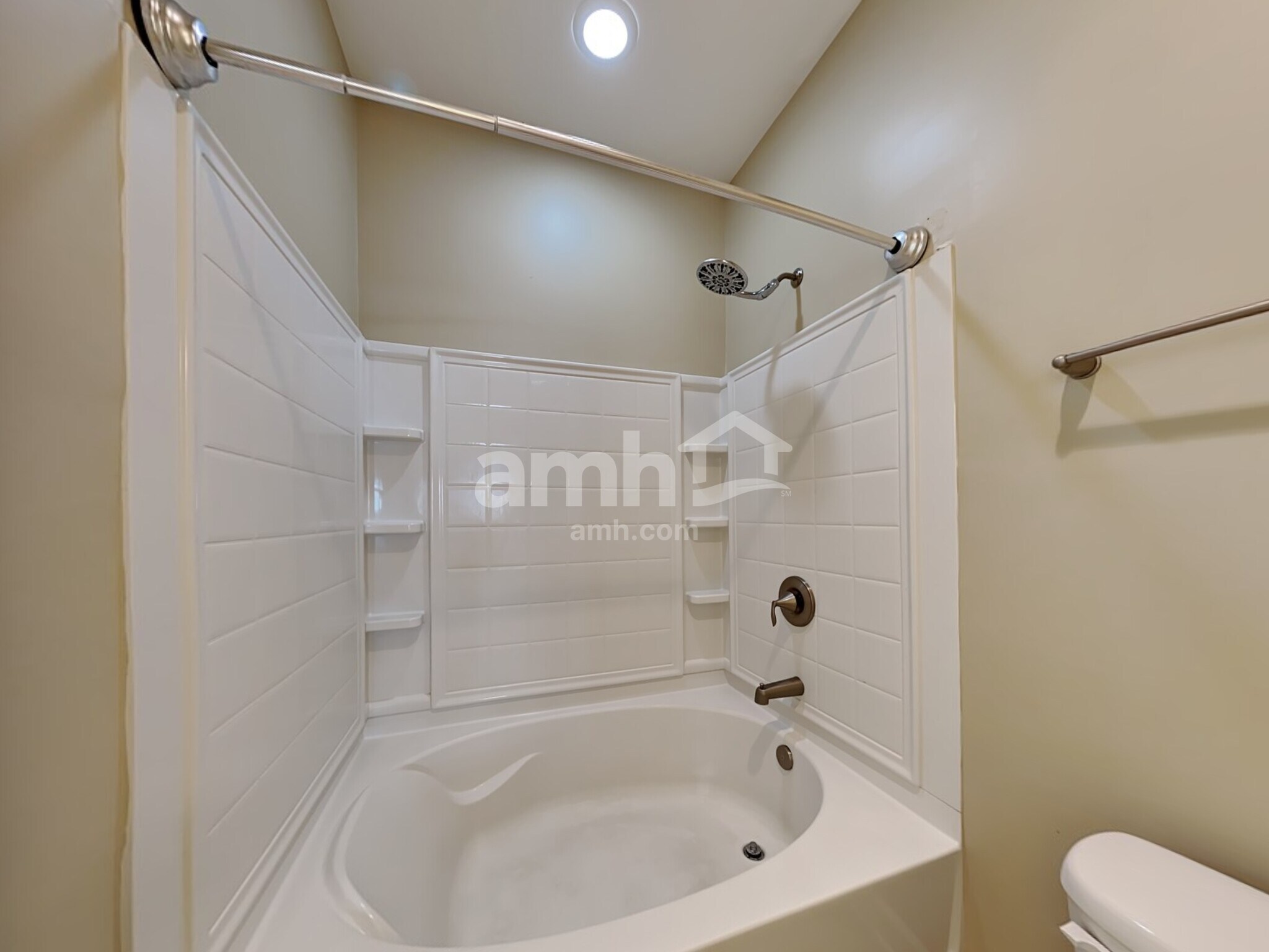 Building Photo - 117 Longford Dr