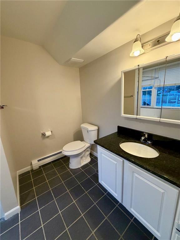 Building Photo - 3 Admiralty Dr