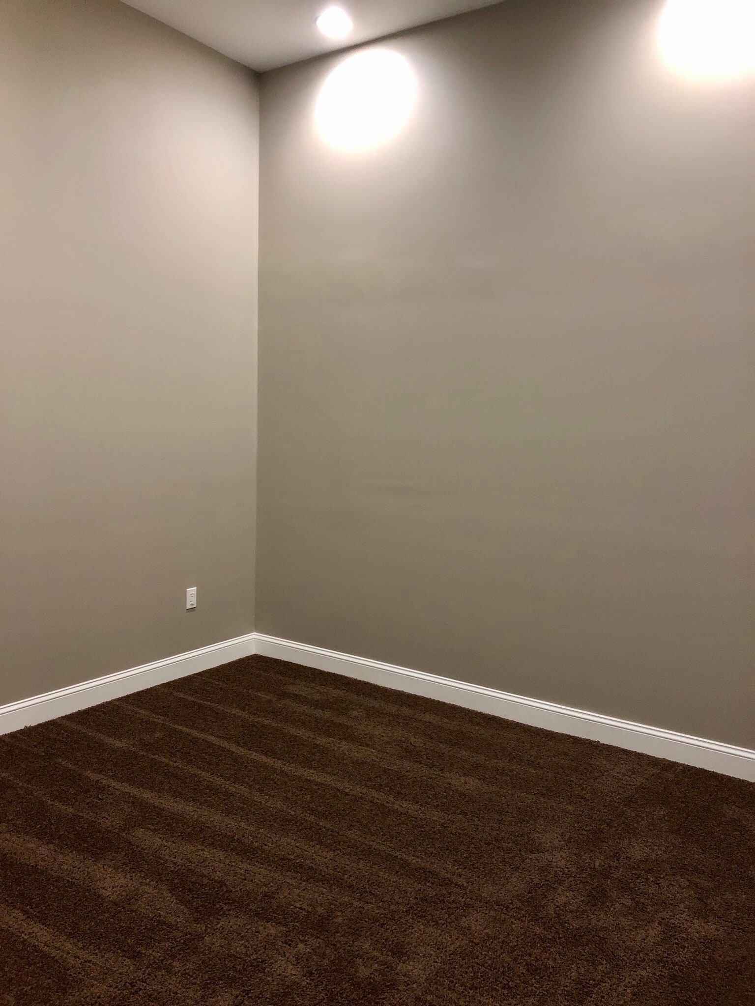 Building Photo - 108 N Washington Ave