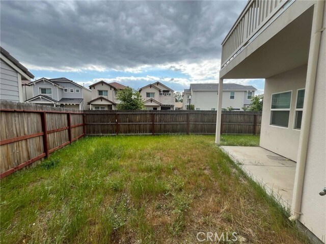 Building Photo - 6196 Fowler Ave