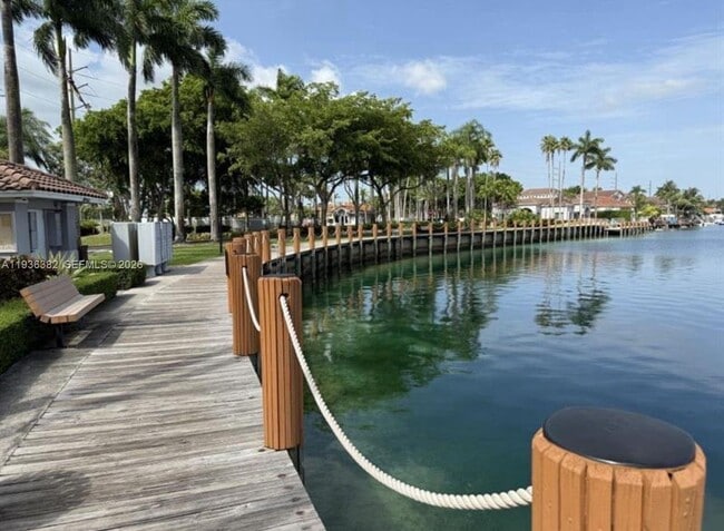 Building Photo - 14944 SW 132 Ave