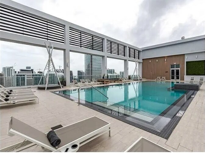 Building Photo - 151 SE 1st St