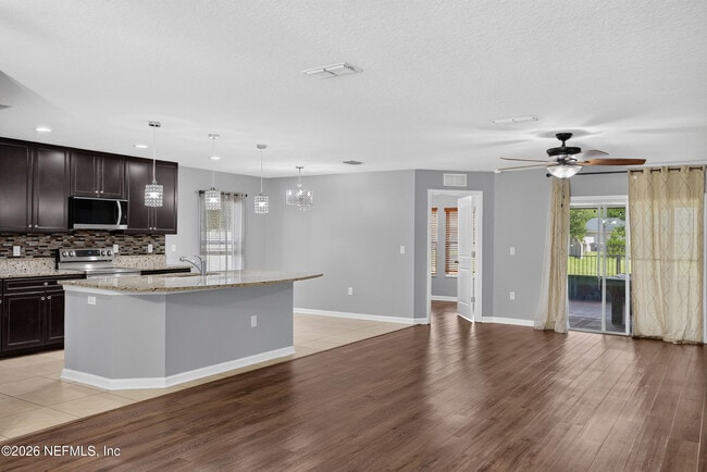 Building Photo - 9909 Patriot Ridge Dr
