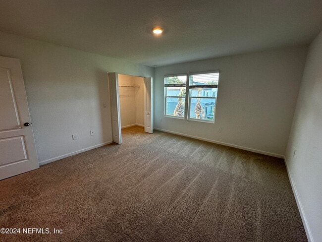 Building Photo - 35 Tidal Bch Ave