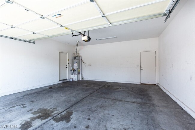 Building Photo - 3636 E Carisbrook Dr