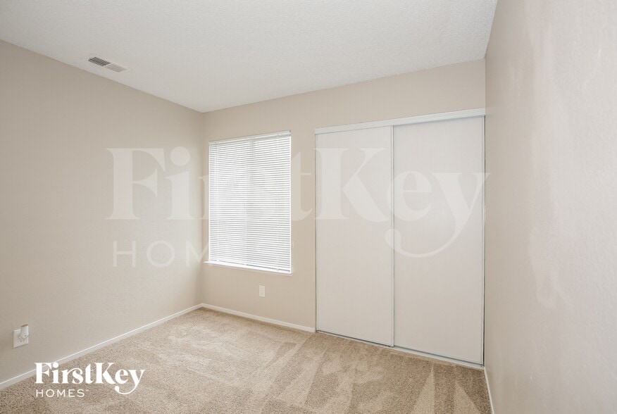 Building Photo - 6533 Chilton Ct