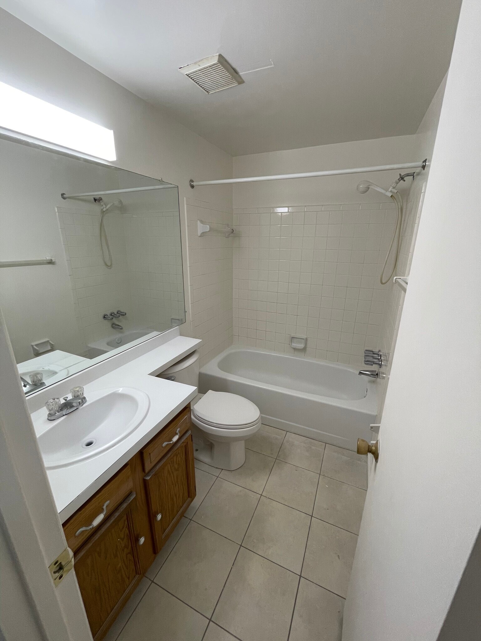 Bedroom Bath - 13205 Chalet Pl
