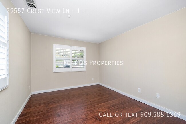Building Photo - 29557 Crest View Ln