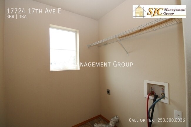Building Photo - 17724 17th Ave E