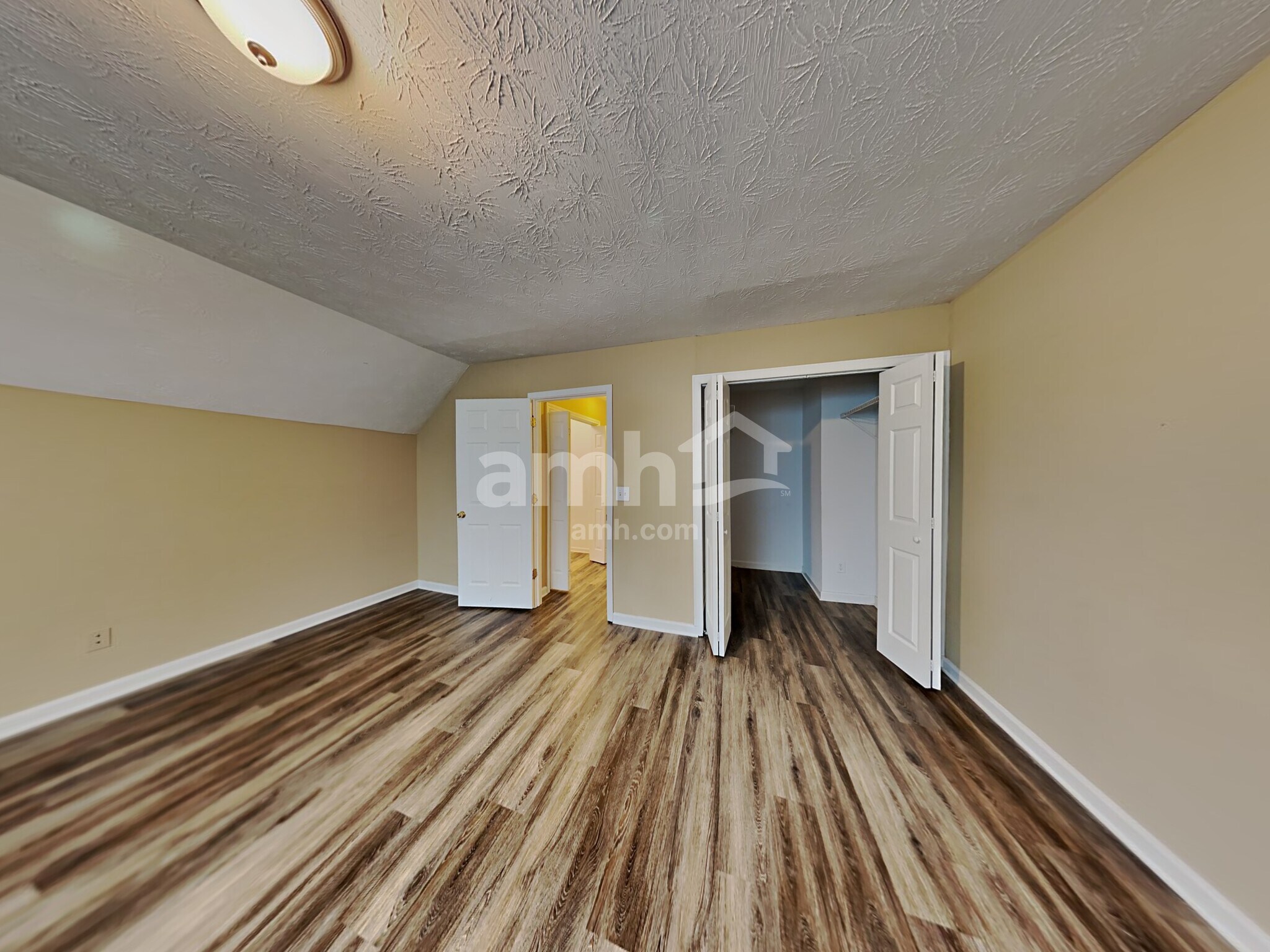 Building Photo - 2912 Canopy Cir