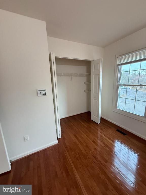 Building Photo - 10727 Gideon Ct