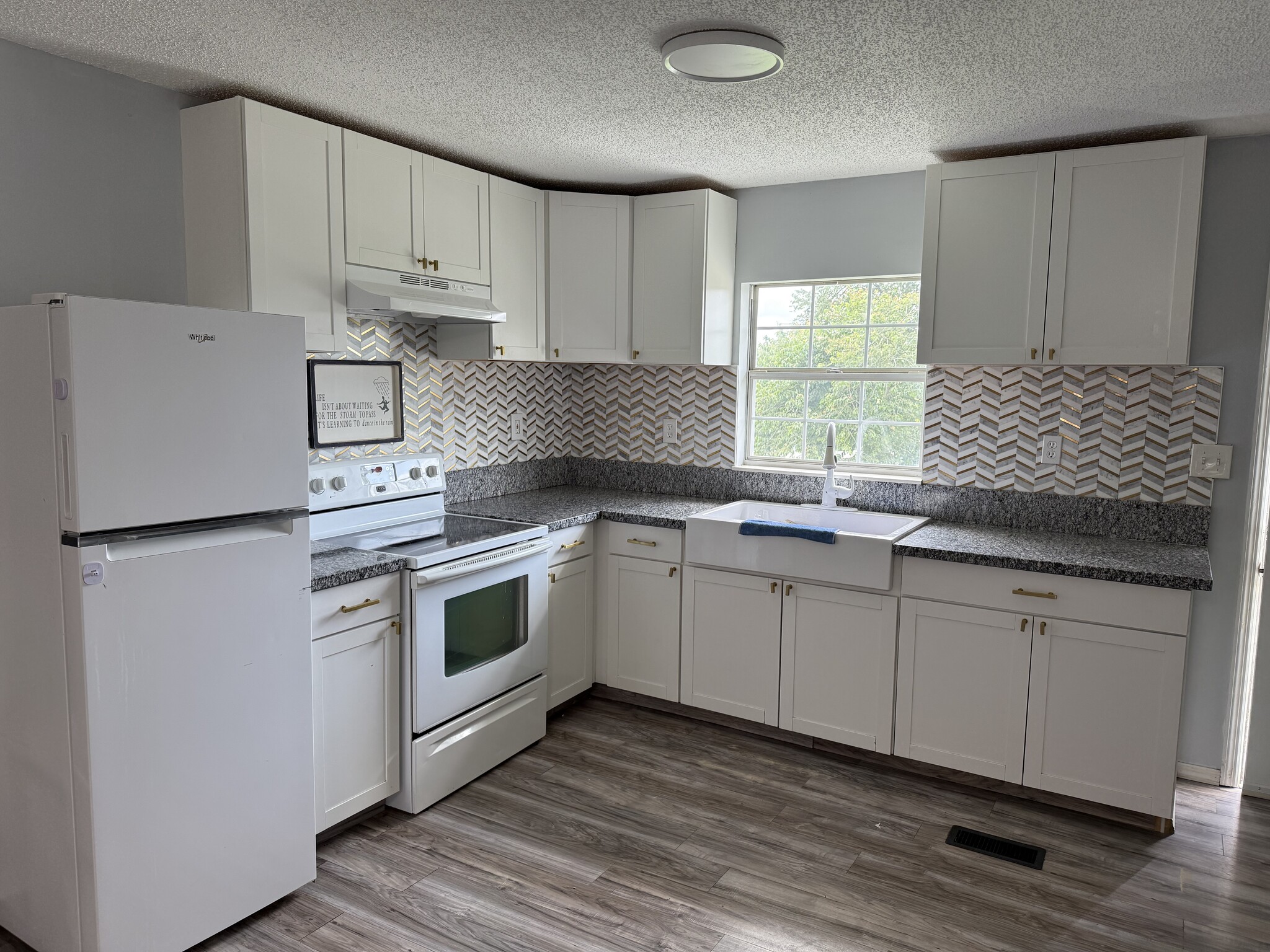 Building Photo - 3028 Toms Way