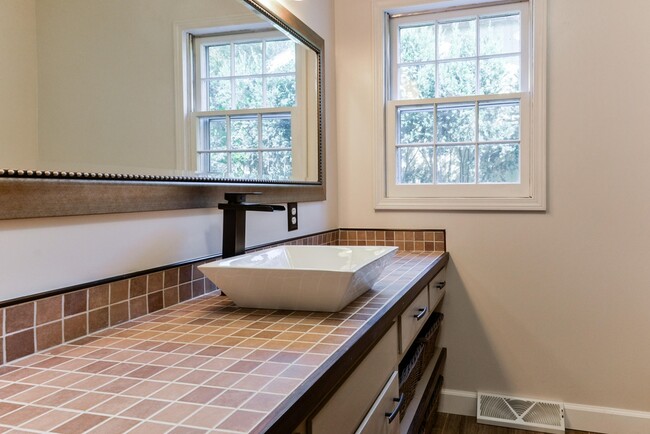 Upstairs Bathroom - 2304 E Cardinal St