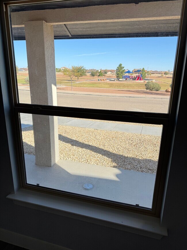 Building Photo - 14406 Smokey Point Dr