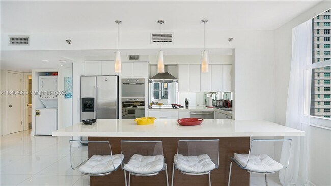 Building Photo - 770 Claughton Island Dr