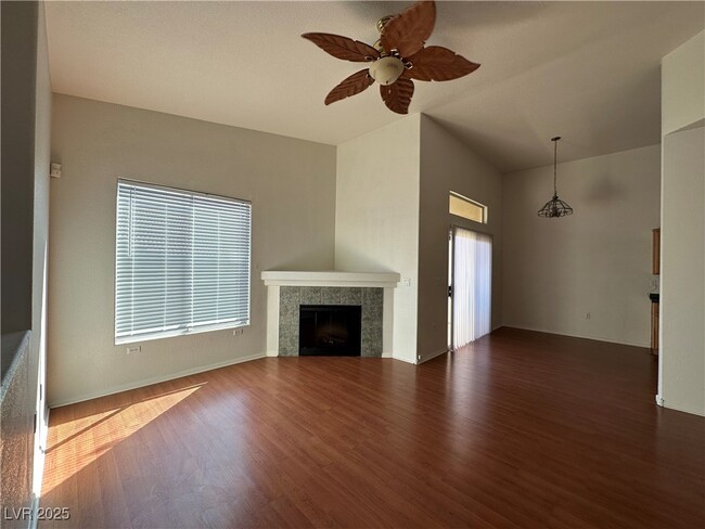 Building Photo - 3320 Cactus Shadow St