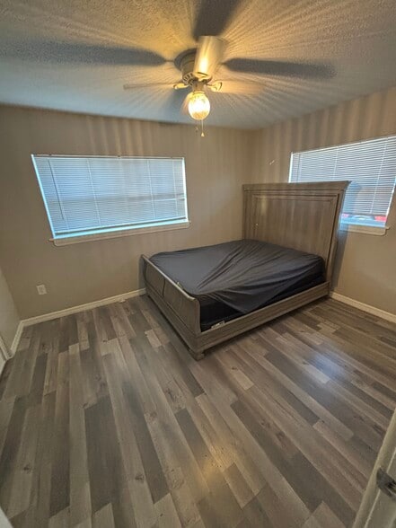 Building Photo - 8314 Calais Cir