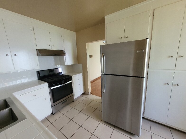 Building Photo - 1410 Venice Blvd.