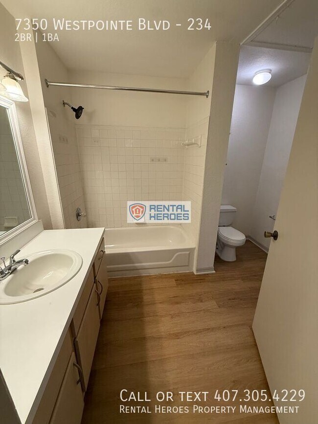 Building Photo - 7350 Westpointe Blvd