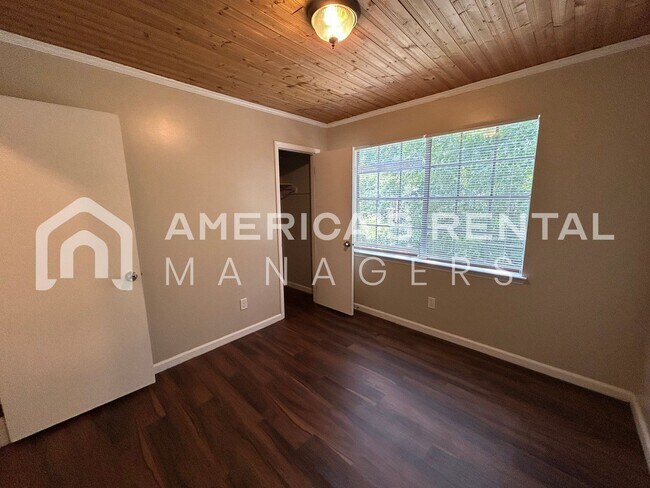 Building Photo - MOVE IN SPECIAL!!! - Home for rent in Pinson! Available to View Now! Sign a 13-month lease by 7/3...