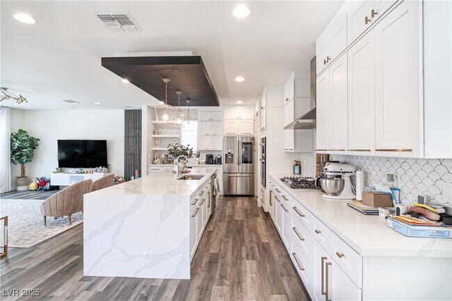 Building Photo - 10967 White Alder Pl