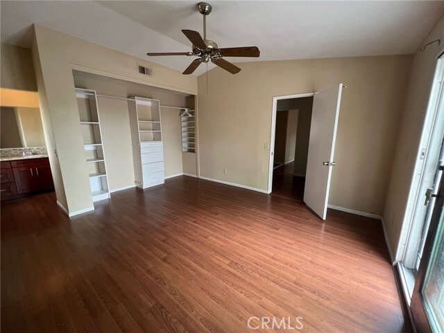 Building Photo - 7205 Parkside Pl